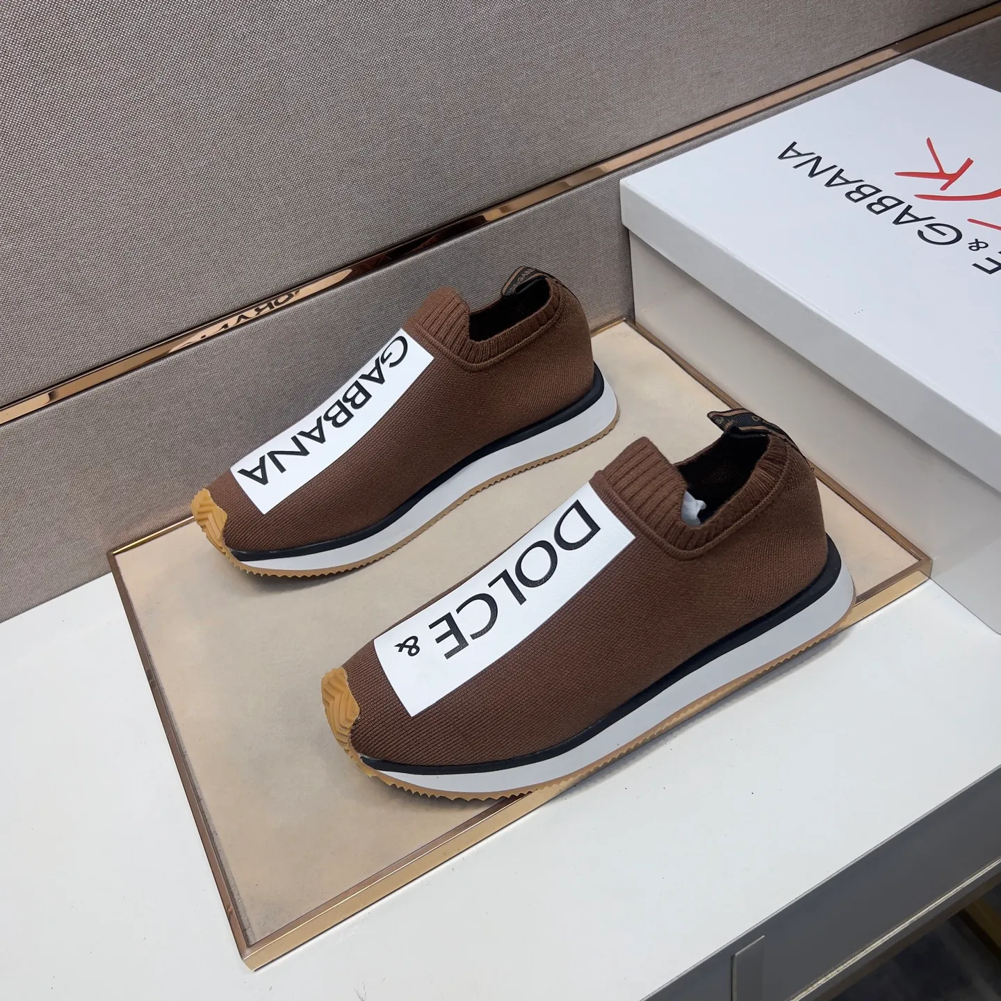 ⬛️Men's men's shoes💰p420【DG～】couple casual shoes 2025z cabinet sales simultaneously 🔶Size: 35-44#️⃣ 🔷7 colors🔜The upper is made of multi-material splicing➕Mesh lining, comfortable and breathable, sole: original comfortable, wear-resistant and non-slip outsole, ⚠️Real shot📱Photographed🎬The real thing is better📢📢📢